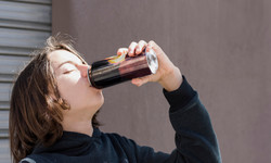 Polskie dzieci piją energetyki na potęgę. Uda się ich zakazać? Kraska: analizujemy