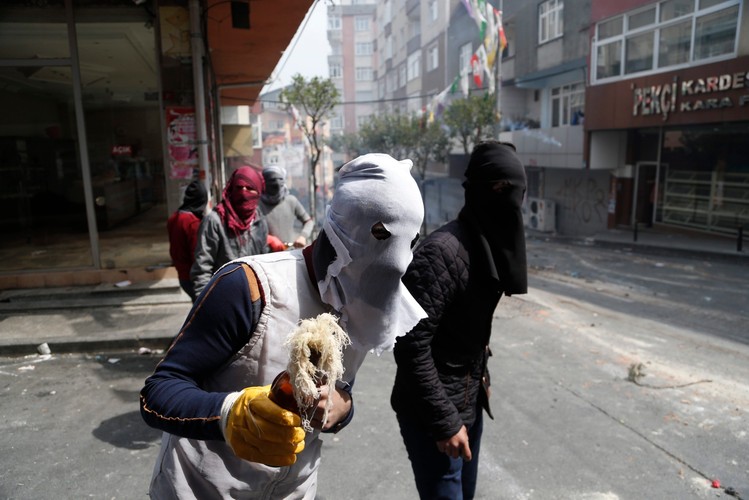 Zamieszki 1 maja w Stambule w Turcji