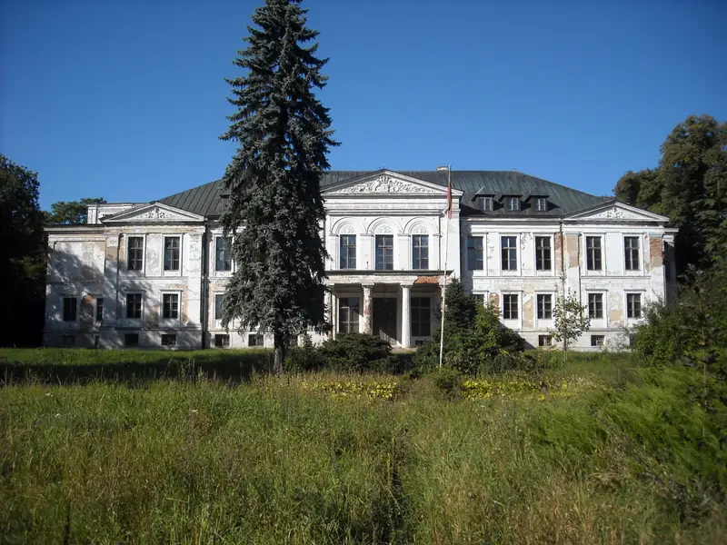 Pałac w Samostrzelu, elewacja południowa