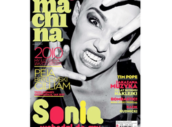 Łagodna blondynka zmieniona w ostrą babkę