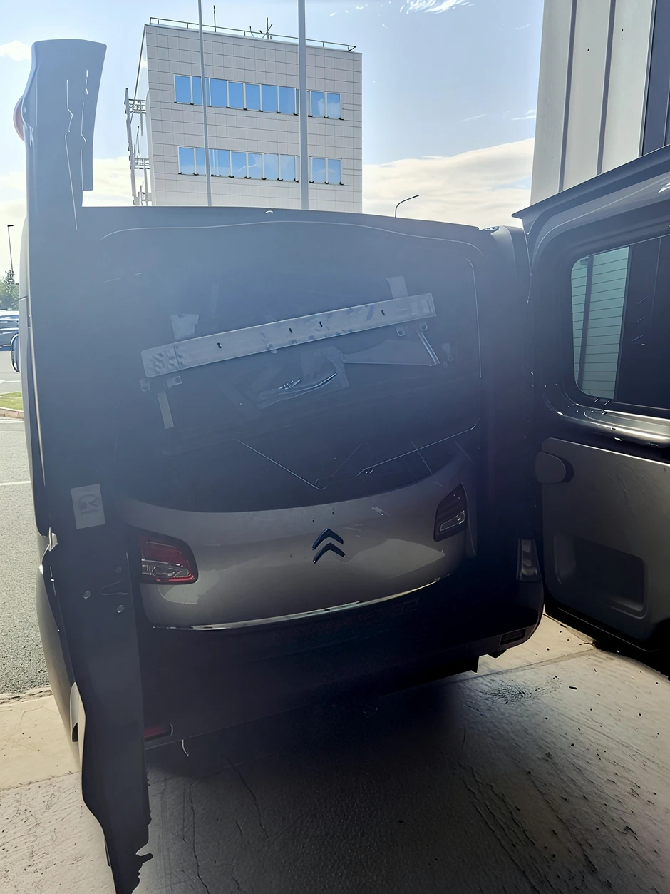 Sprečen pokušaj krijumčarenja auto delova 