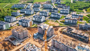 ceny mieszkań spadną? ekspert nie ma wątpliwości: „będzie wojna cenowa