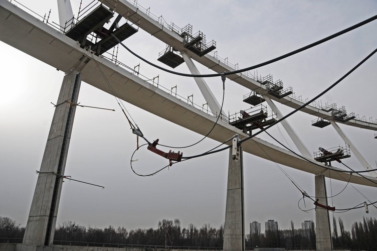 Zdjęcie z przebudowy Stadionu Śląskiego - korona stadionu