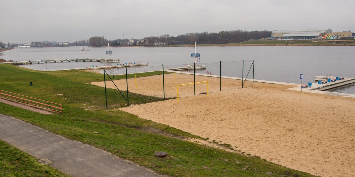 Zrobił to na plaży w Poznaniu.