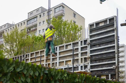 Polacy wolą tani wynajem od dopłat do kredytów, wynika z sondażu