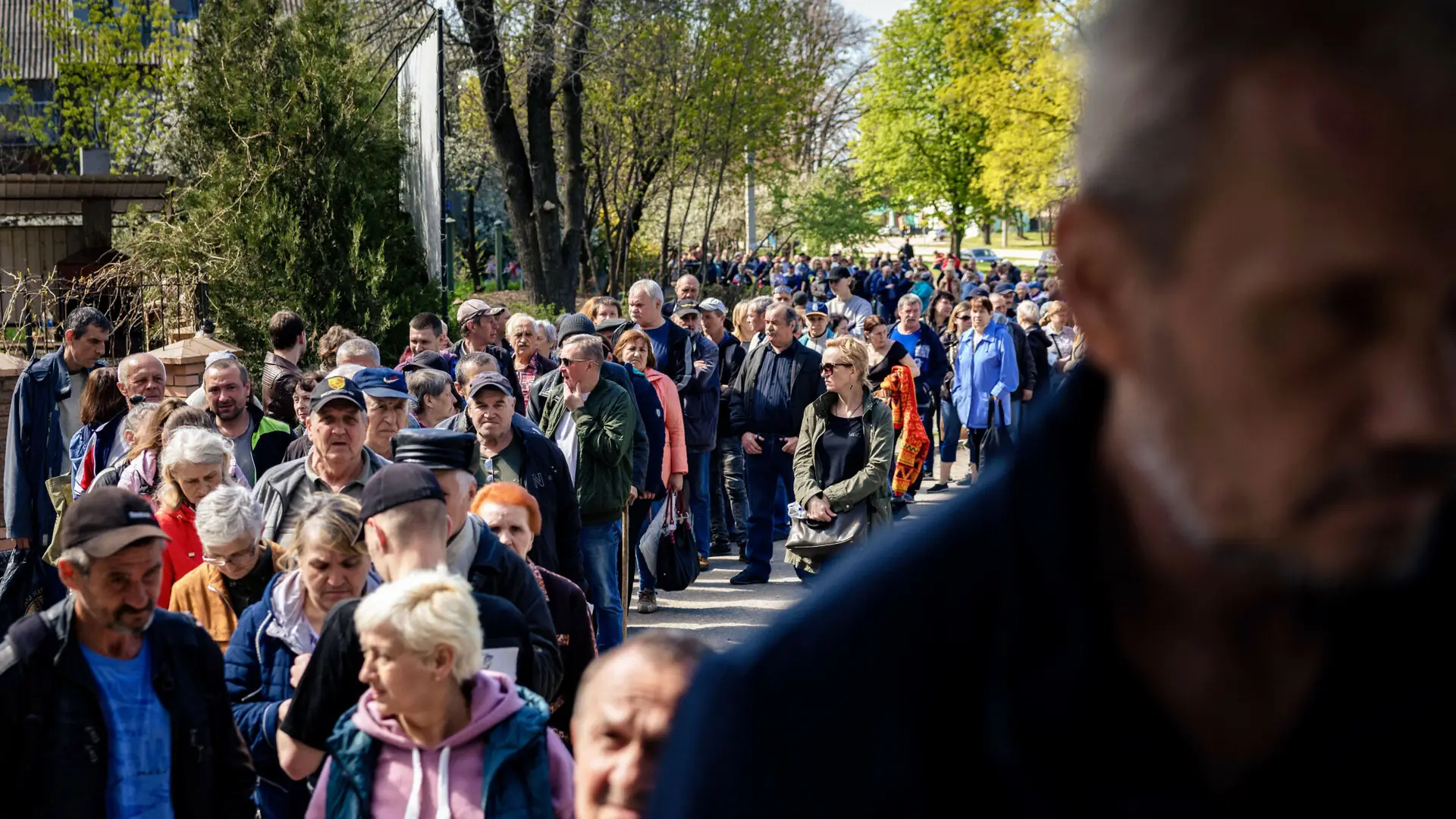 Głód w Ukrainie. "Zbierałam metal z pocisków, ale nikt nie chciał go kupić" 