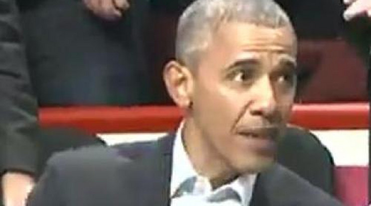 Így még nem láttad Obamát: kosármeccsen szurkolt az elnök - Videó!