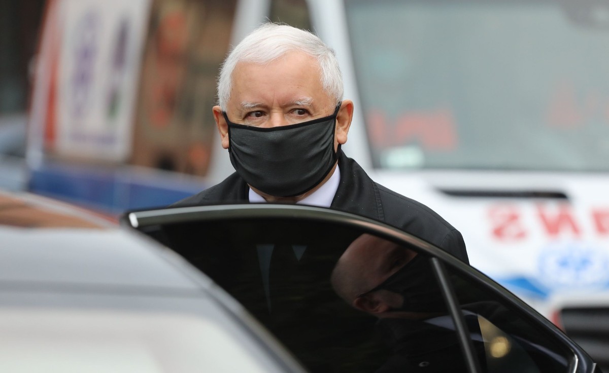 Nawet Kaczyński ma pretensje do hierarchów. Czy kościół czeka scenariusz irlandzki [SONDAŻ]