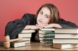 Zbyt młodzi, by orzekać. Czy sędziowie w Polsce mają wystarczające doświadczenie?