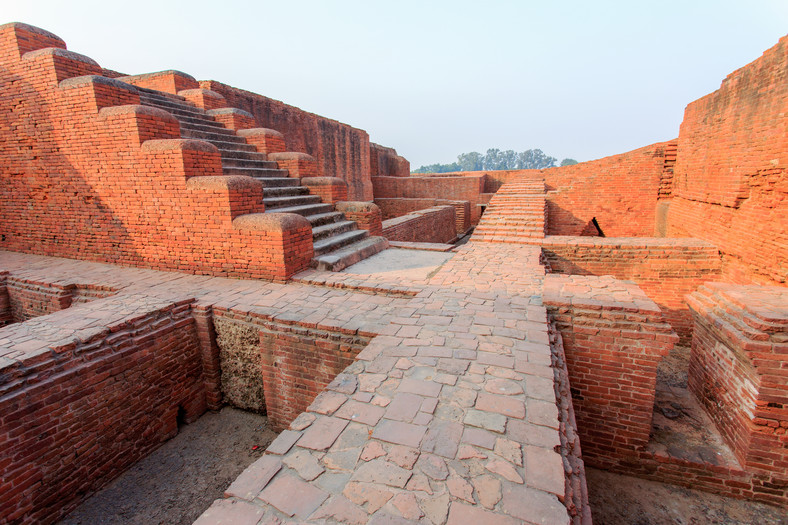 Ruiny mahavihara Nalanda