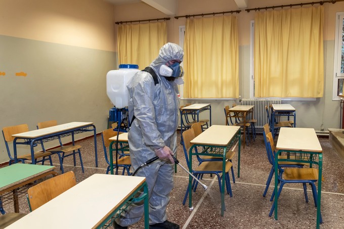 Több iskolai osztály is karanténba került koronavírus fertőzés miatt
