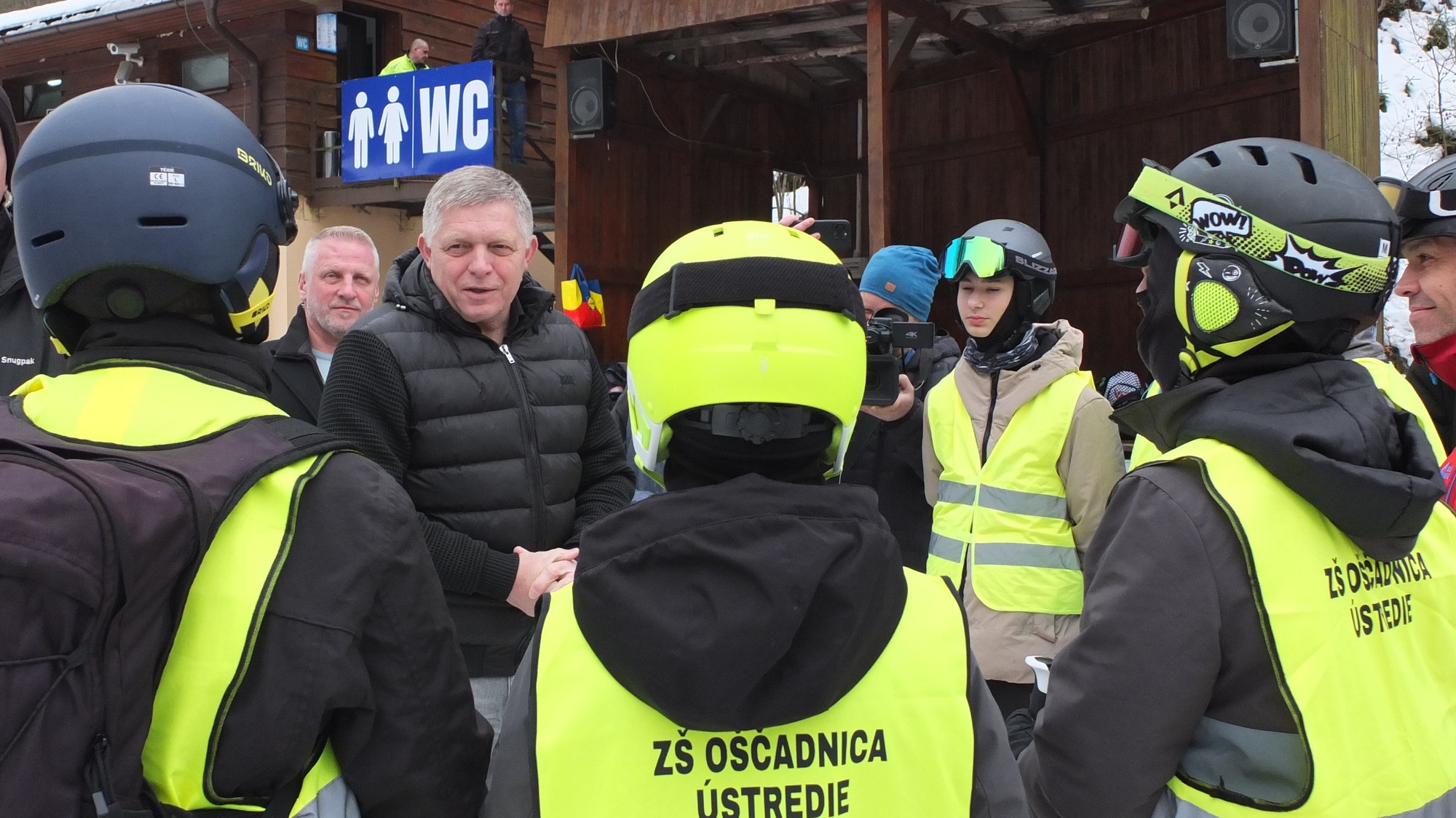 Robert Fico sa oboznámil s priebehom lyžiarskeho kurzu žiakov v Oščadnici.