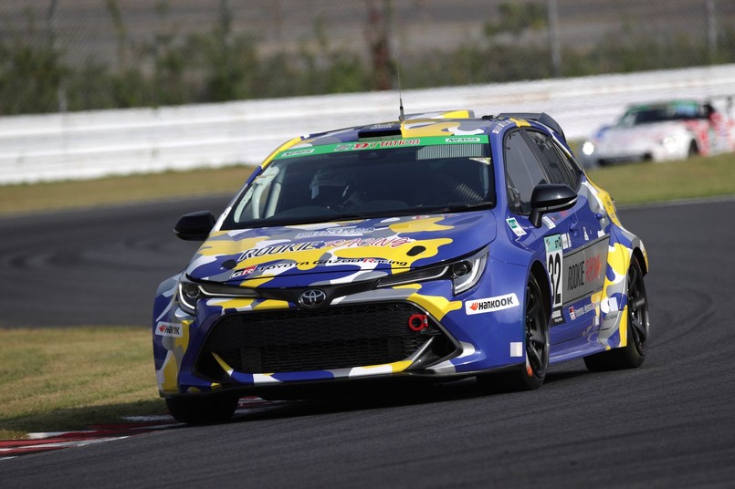 Toyota Corolla Sport z silnikiem spalinowym na wodór