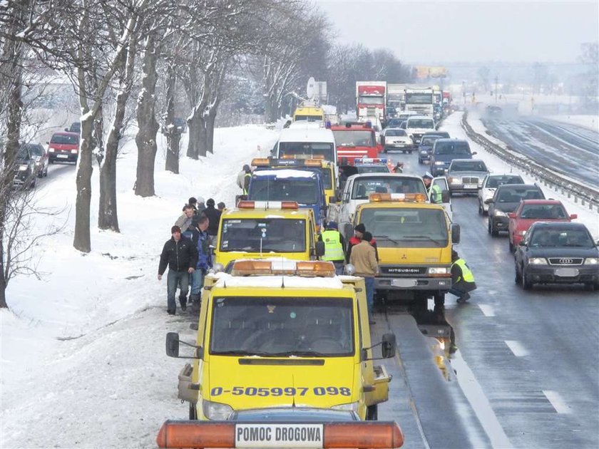 Polska znów pod śniegiem! Jest ciężko!