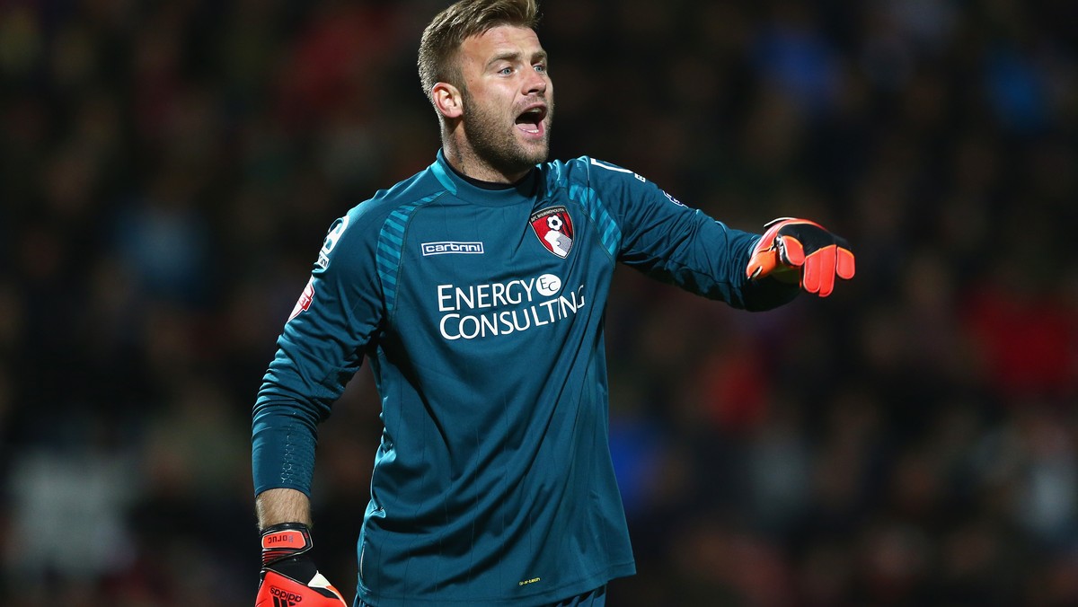 Artur Boruc nabawił się urazu kolana w spotkaniu AFC Bournemouth w lidze Championship. Polskiego bramkarza skierowano na badania do jego macierzystego klubu - Southampton FC. Jeśli uraz będzie poważny, wypożyczenie zostanie anulowane.