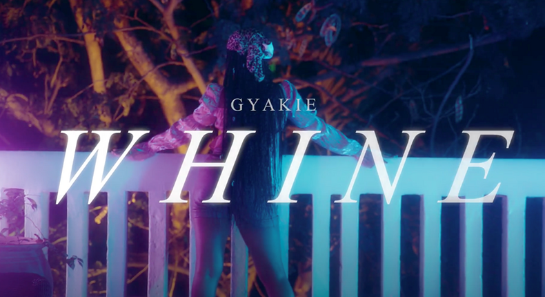 Gyakie - Whine