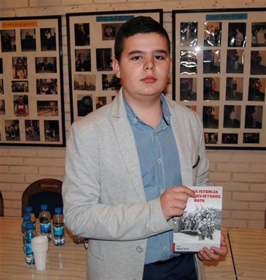 Nikola Terzić: Knjiga nije obimna i prilagođena je uzrastu mojih vršnjaka