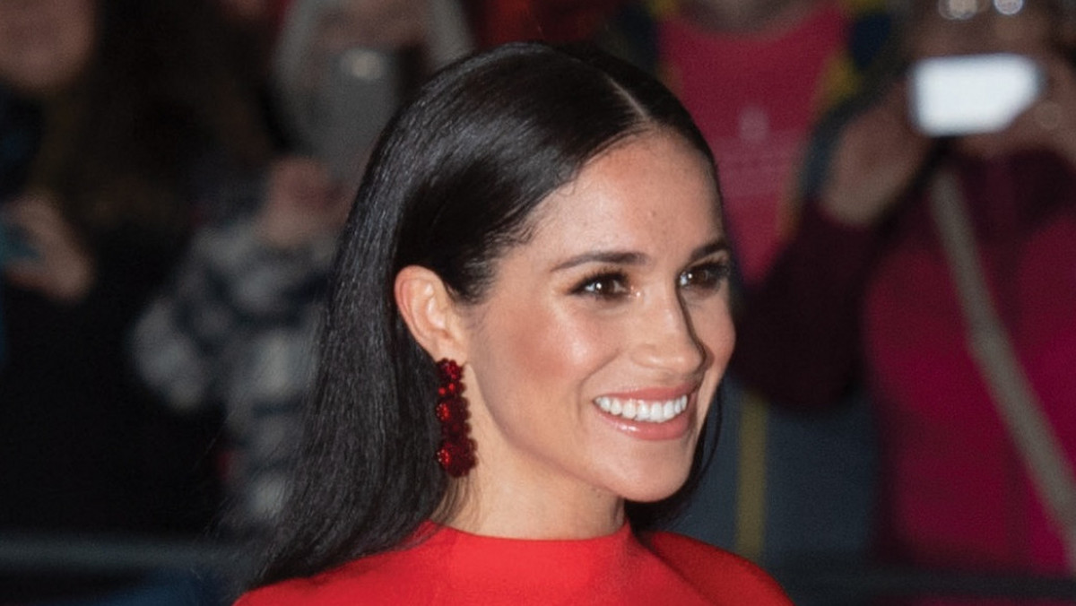 Naszyjnik Meghan Markle i jego przesłanie