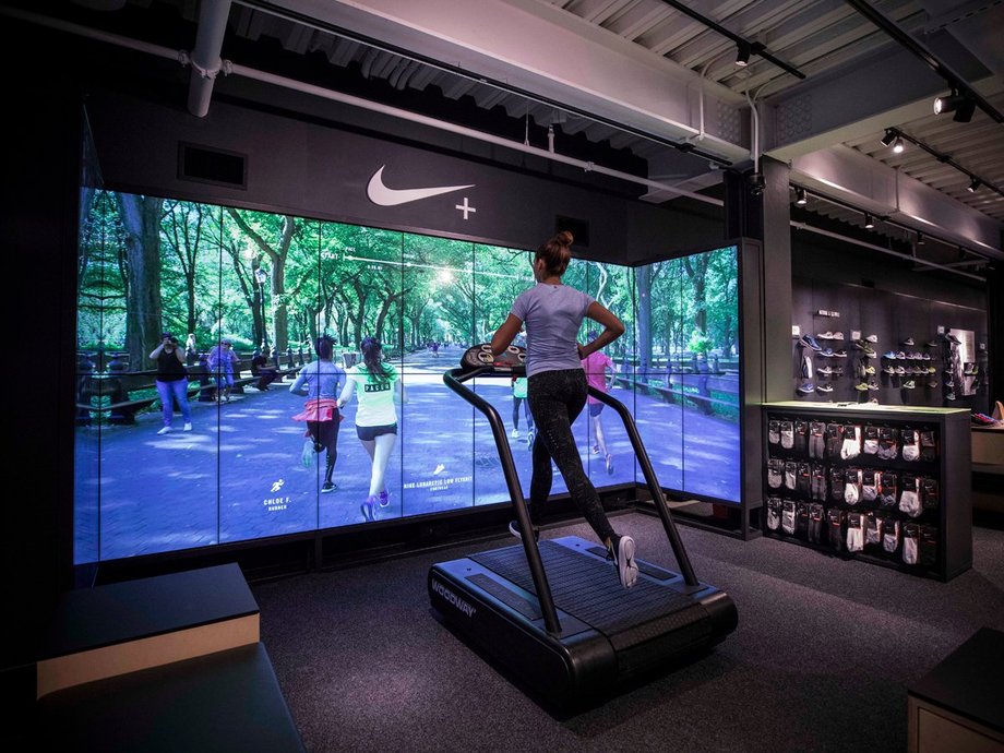 Nowy, futurystyczny sklep Nike w Soho