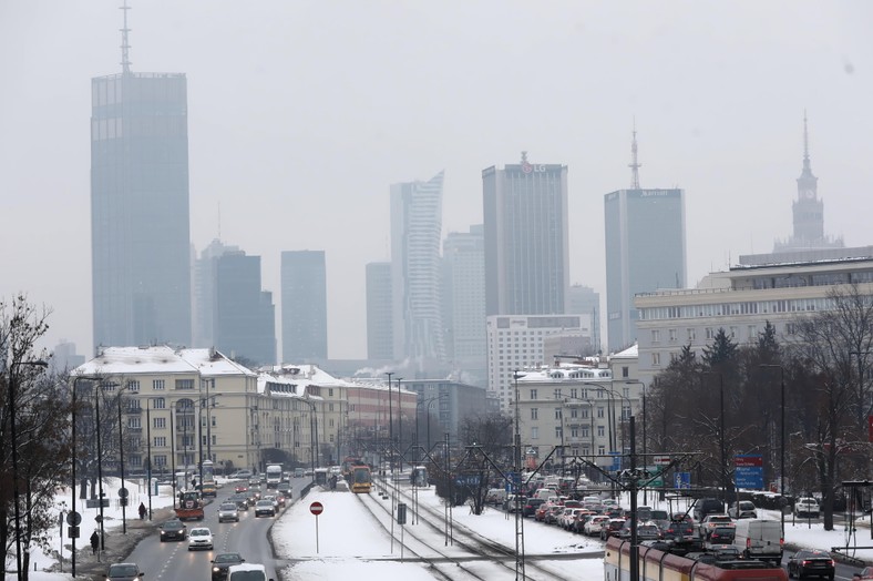 Zaśnieżone ulice Warszawy