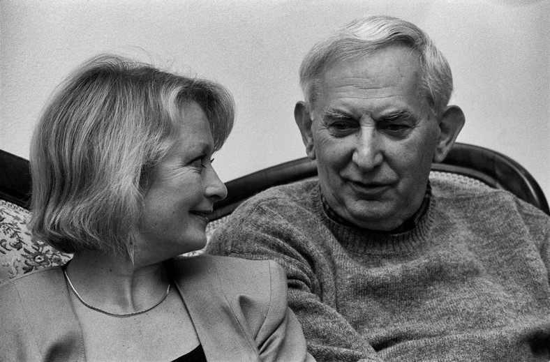 Magdalena Zawadzka i Gustaw Holoubek, 1992 r.