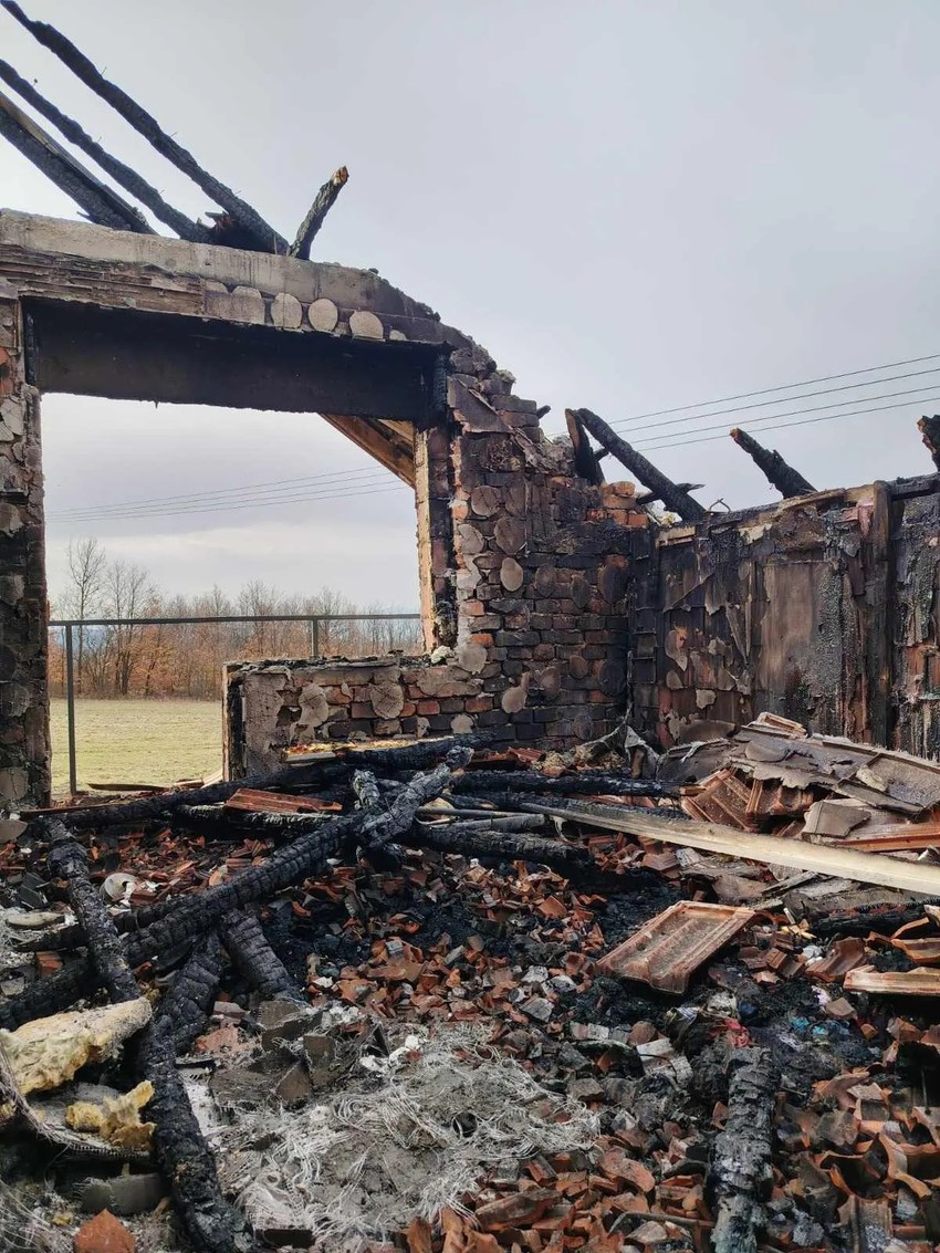 U požaru uništeno oko 80 odsto kuće