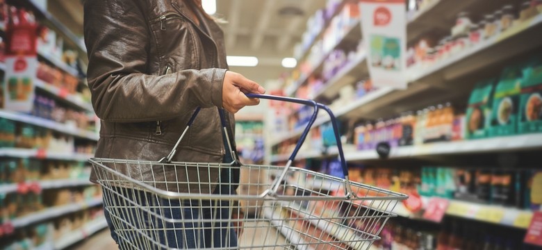 Nie zapłacisz, nie wejdziesz do sklepu. Popularna sieć supermarketów wprowadza opłaty