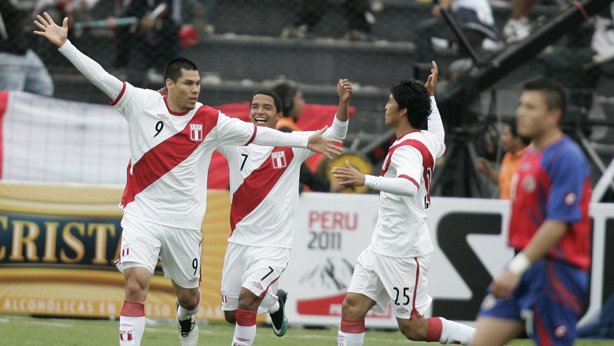 Piłkarze Peru pokonali reprezentację Kostaryki 2:0 (2:0) w towarzyskim meczu rozegranym na stadionie Alejandro Villanueva w Limie.