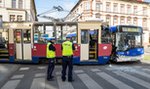 Wypadek w Bydgoszczy. Autobus zderzył się z tramwajem