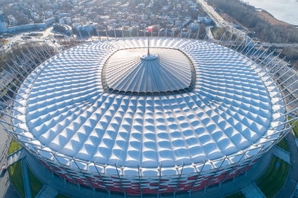 Architekt stadionu narodowego wskazuje dwie możliwe przyczyny usterki