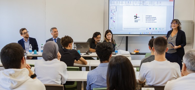 Będą zwalczać zjawisko wnoszenia noży przez uczniów. W szkołach pojawią się wykrywacze metalu