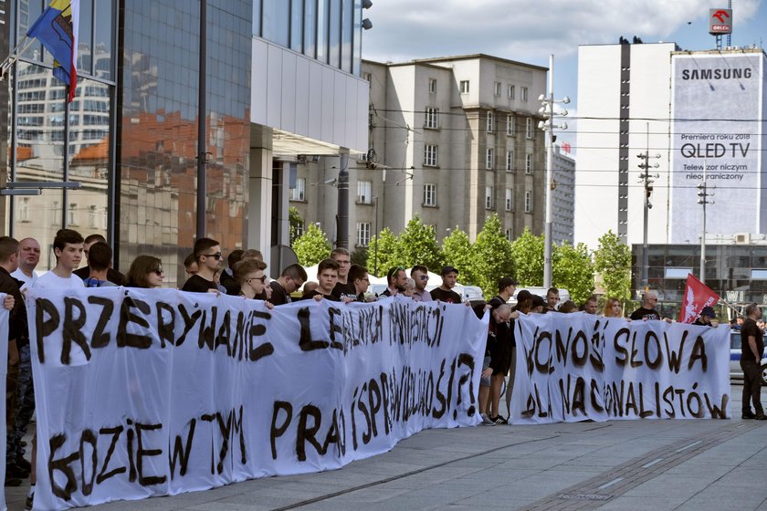 Katowice. Manifestacja Młodzieży Wszechpolskiej