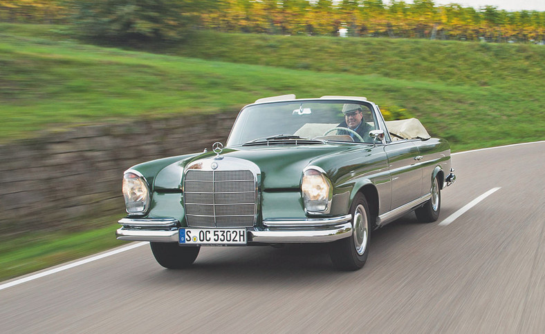 Mercedes 220 SEb Cabriolet - świadek złotych czasów