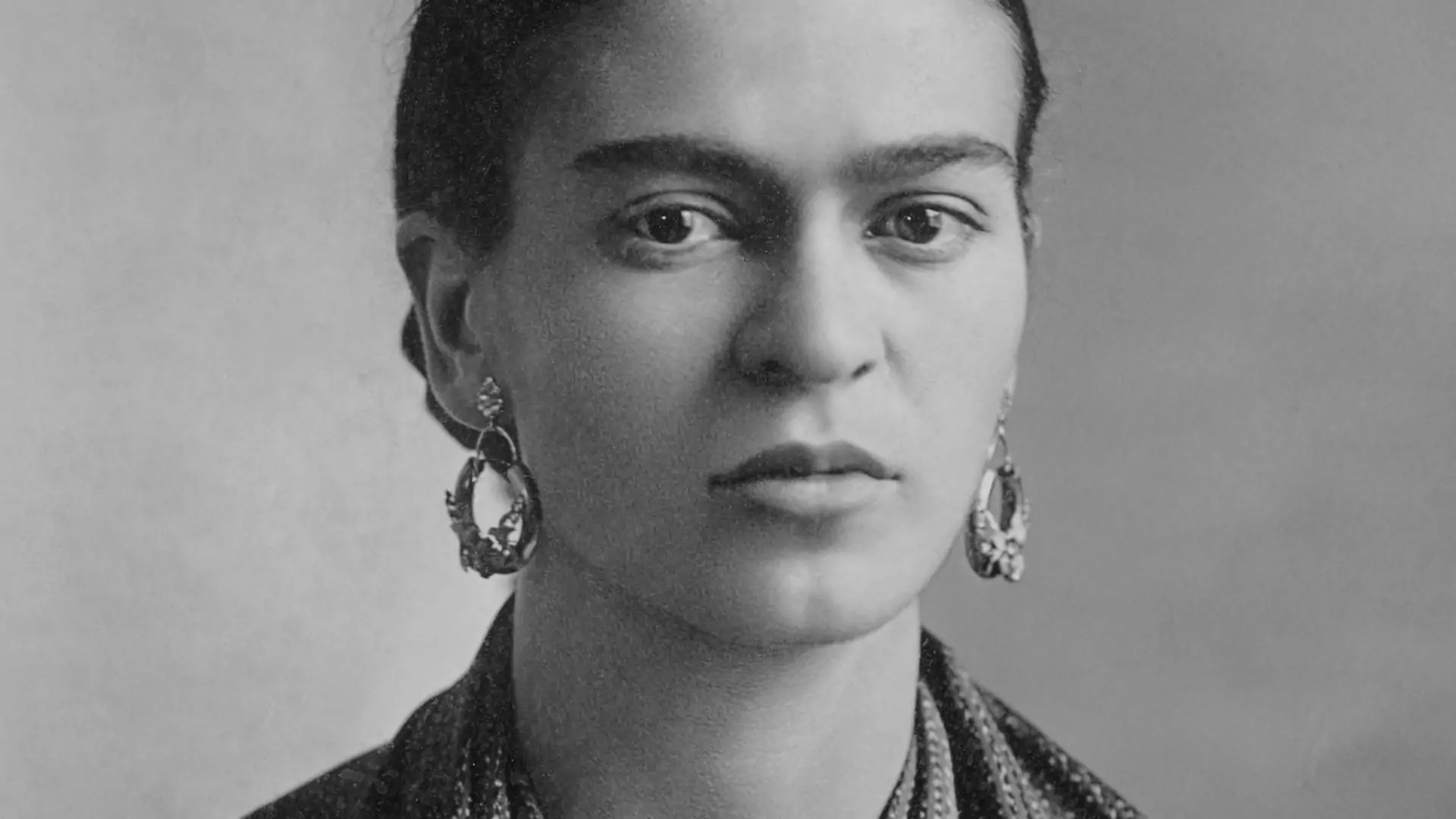 Frida Kahlo w Polsce. "Potrafi onieśmielić"