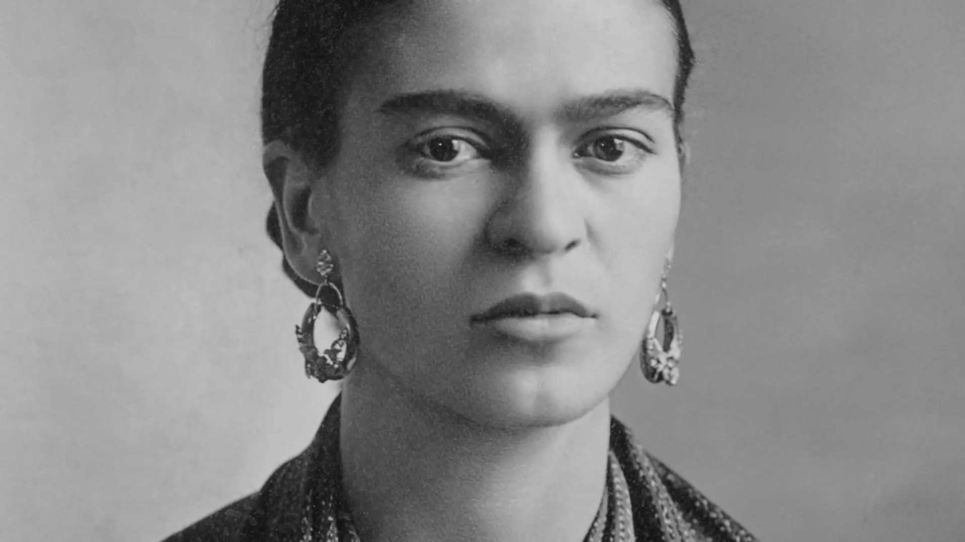 Frida Kahlo w Polsce. "Potrafi onieśmielić"