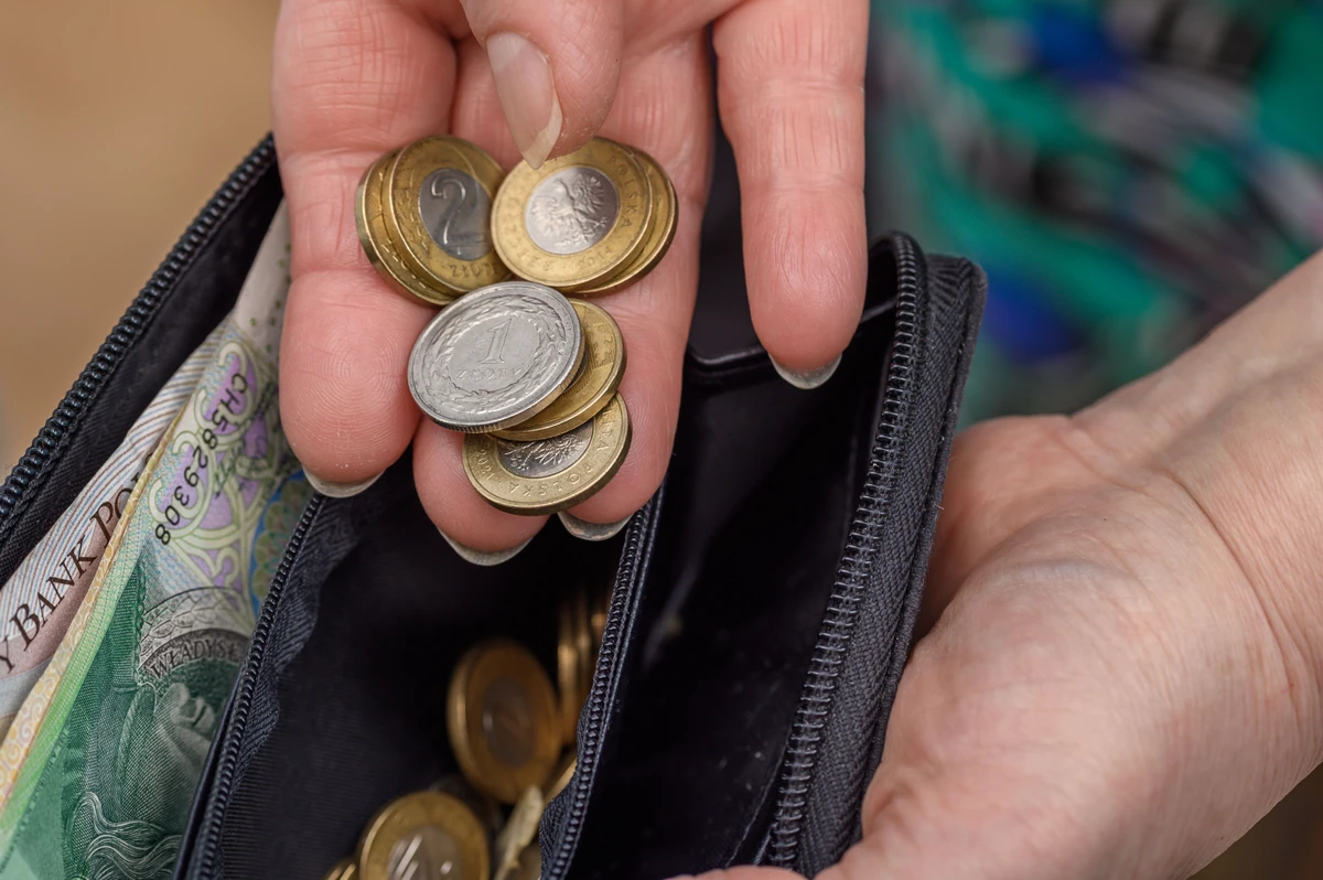 Druga waloryzacja emerytur 2025. Czy będzie druga waloryzacja emerytur w tym roku? ZUS odpowiedział