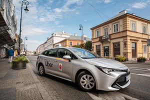 Uber, Bolt – nowe zasady od 1 października 2020, licencja, przewóz osób