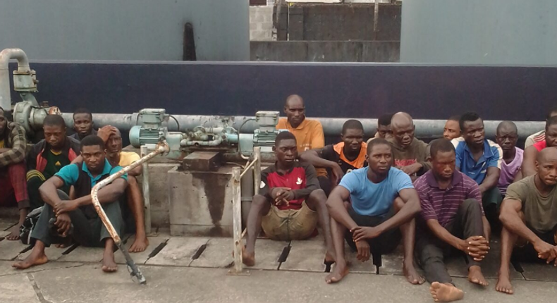 Navy arrests 24 suspected oil thieves in Ondo. (NAN)