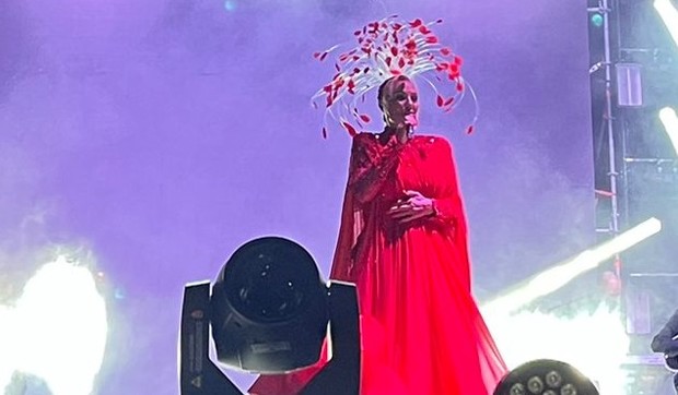 Lepa Brena