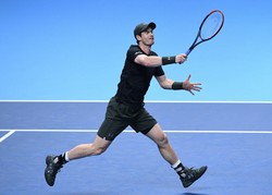 ATP World Tour Finals: Murray pokonał Wawrinkę i awansował do półfinału