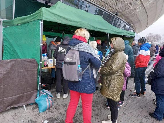 Kolejka przed Tauron Areną