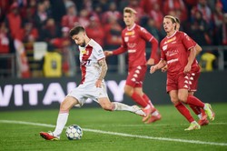 Wielkie emocje i cztery gole w piłkarskich derbach Łodzi