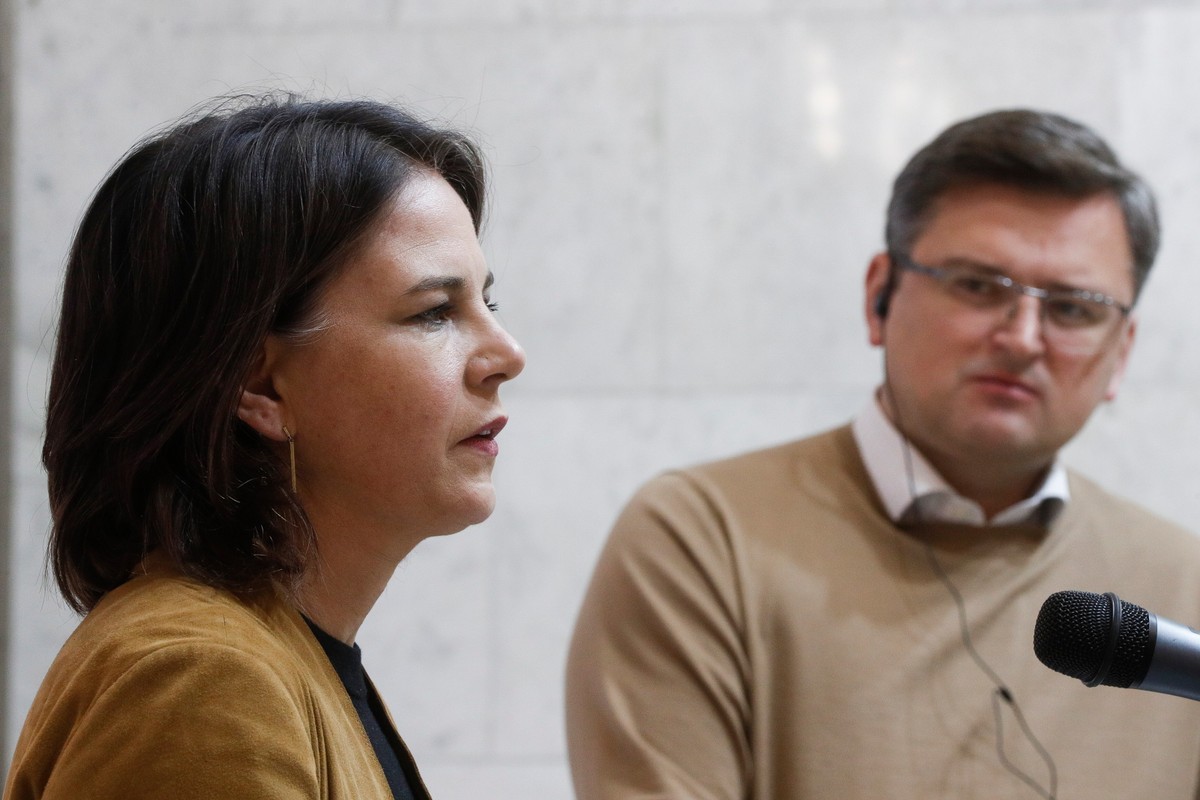 Annalena Baerbock i Dmytro Kułeba