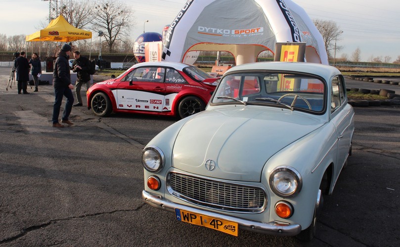 Syrena i syrena meluzyna R