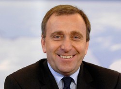 Schetyna o "spie...laj" Fedak: Zwięzły styl