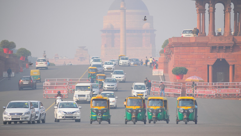 Delhi: Życie kierowcy autorikszy