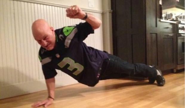 430911_patrik-stjuart-foto-twitter-sirpatstew