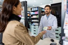 Apteki w Wielkanoc 2026: gdzie kupisz leki, gdy wszystko jest zamknięte?