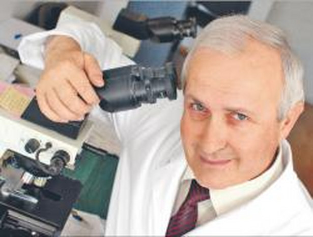 Profesor Jan Lubiński jest autorem ponad 200 prac naukowych na temat genetyki nowotworów. Wraz ze współpracownikami z Pomorskiej Akademii Medycznej założył spółkę notowaną na NewConnect Fot. Michał Niedzielski/Forum