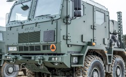 Jelcz rozbił bank na HIMARS-ach! Oto sensacyjny kontrakt polskiej firmy